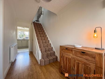 3 bedroom Detached house for sale in Valley Prospect, Newark