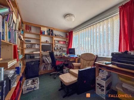 3 bedroom Detached house for sale in Sheridan Close, Balderton