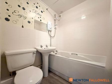 1 bedroom Flat for sale in Willow Road, Balderton, NG24