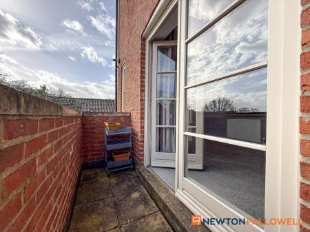 2 bedroom Apartment for sale in Guildhall Street, Newark, NG24