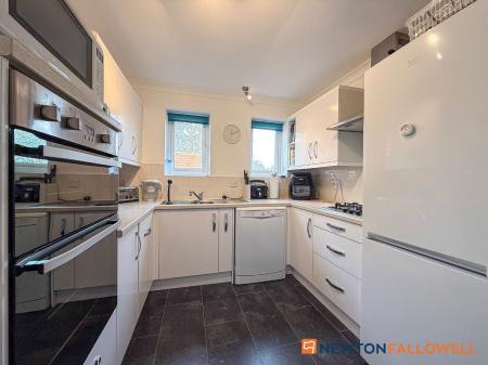 2 bedroom Coach House for sale in Bede House Court, Newark, NG24