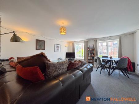 2 bedroom Apartment for sale in Barnby Gate, Barnby House, NG24