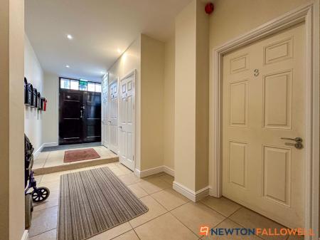 2 bedroom Apartment for sale in Barnby Gate, Barnby House, NG24