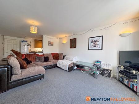 2 bedroom Apartment for sale in Barnby Gate, Barnby House, NG24