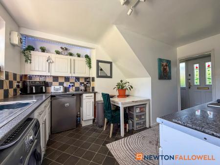 3 bedroom Terraced House for sale in The Meadows, Farndon, NG24