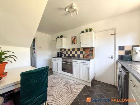 3 bedroom Terraced House for sale in The Meadows, Farndon, NG24