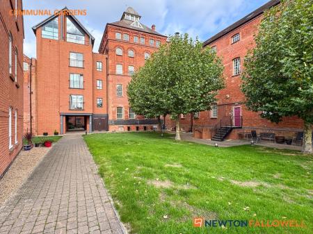 2 bedroom Flat for sale in Castle Brewery, Newark, NG24