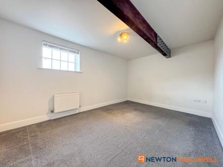 2 bedroom Flat for sale in Castle Brewery, Newark, NG24