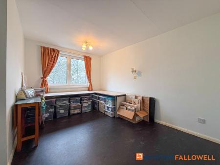 3 bedroom Semi-detached house for sale in Ellerslie Close, Newark, NG24
