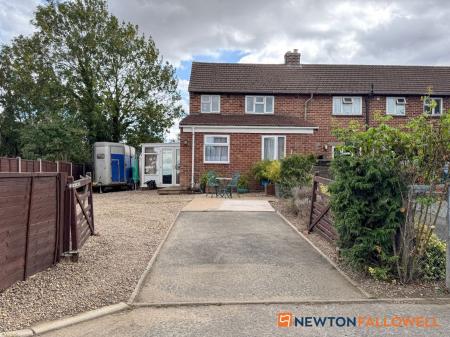 3 bedroom End of terrace house for sale in Green Lane, Dry Doddington, NG23