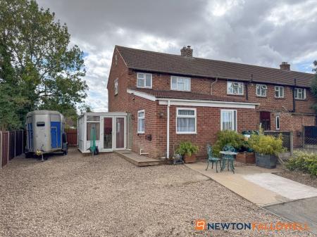 3 bedroom End of terrace house for sale in Green Lane, Dry Doddington, NG23