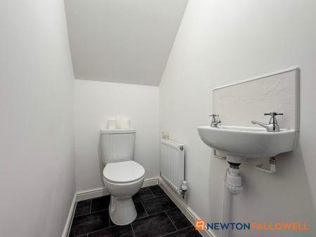 3 bedroom Semi-detached house for sale in Sir Brian Way, Bilsthorpe, NG22
