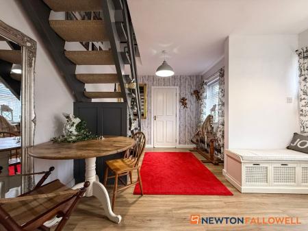 2 bedroom Detached house for sale in London Road, Newark, NG24
