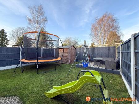 3 bedroom Semi-detached house for sale in Birch Road, Balderton, NG24