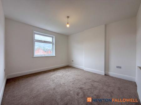 3 bedroom Semi-detached house for sale in Smith Street, Newark, NG24
