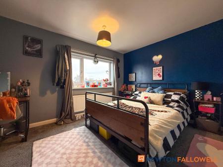 3 bedroom Detached house for sale in Kingsway, Balderton, NG24