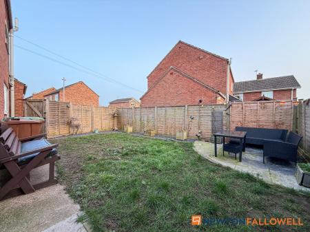 3 bedroom Detached house for sale in Kingsway, Balderton, NG24