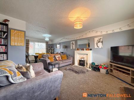 3 bedroom Detached house for sale in Kingsway, Balderton, NG24