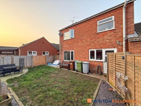 3 bedroom Detached house for sale in Kingsway, Balderton, NG24