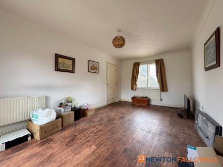 3 bedroom Detached house for sale in Henton Close, Coddington, NG24