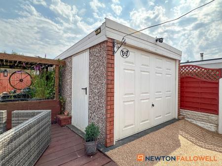 2 bedroom Semi-detached bungalow for sale in Village Way, Farndon, NG24