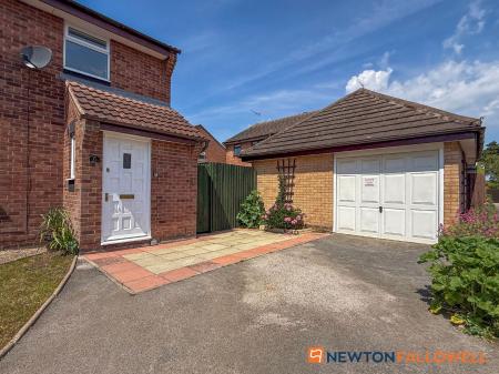 3 bedroom Detached house for sale in Ringrose Close, Newark, NG24