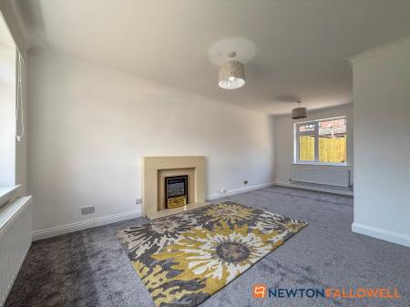3 bedroom Detached house for sale in Ringrose Close, Newark, NG24
