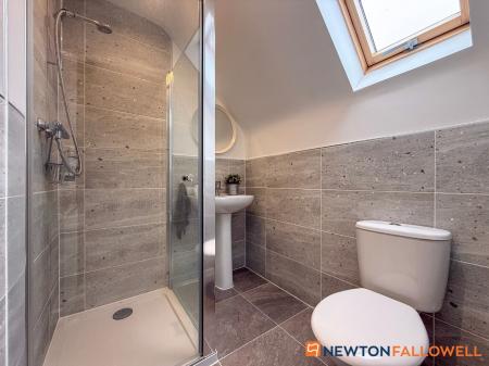 4 bedroom Semi-detached house for sale in Flaxley Lane, Middlebeck, NG24