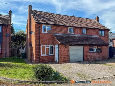 3 bedroom Semi-detached house for sale in The Grange, North Muskham, NG23