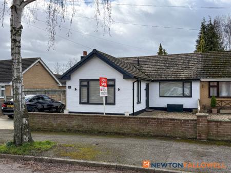 Village Way, Farndon, NG24