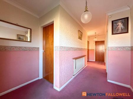 3 bedroom Detached bungalow for sale in Grange Road, Newark, NG24
