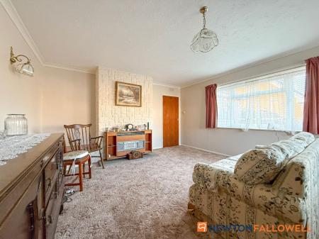 3 bedroom Detached bungalow for sale in Grange Road, Newark, NG24