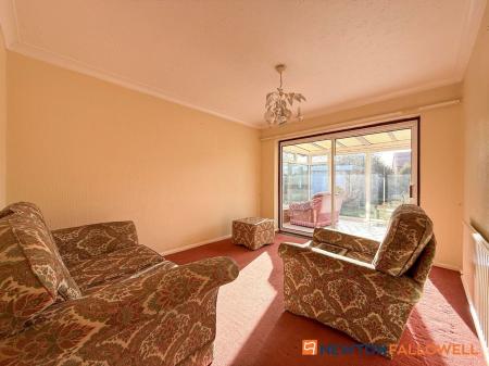 3 bedroom Detached bungalow for sale in Grange Road, Newark, NG24