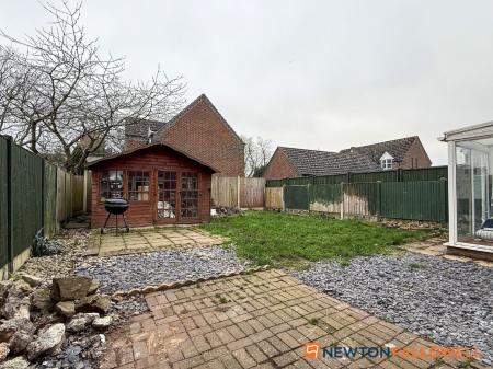 4 bedroom Detached house for sale in Norman Avenue, Newark, NG24