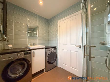 3 bedroom Detached bungalow for sale in Jasmine Court, Balderton, NG24