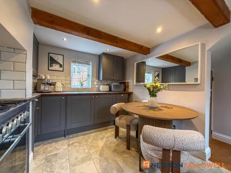 2 bedroom Cottage for sale in Low Street, Elston, NG23