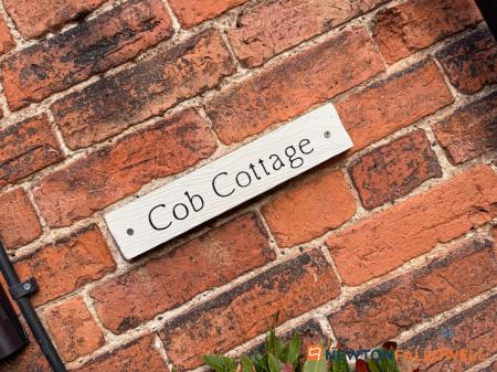 2 bedroom Cottage for sale in Low Street, Elston, NG23