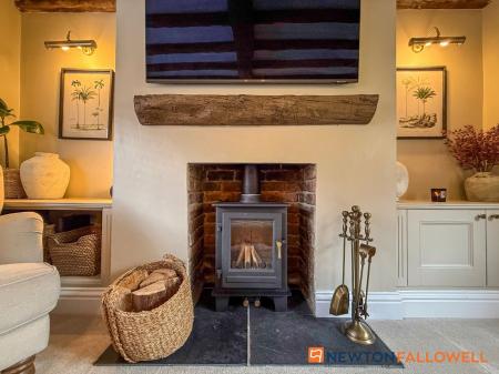 2 bedroom Cottage for sale in Low Street, Elston, NG23