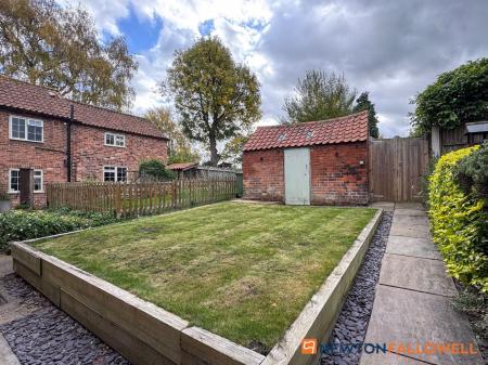 2 bedroom Cottage for sale in Low Street, Elston, NG23