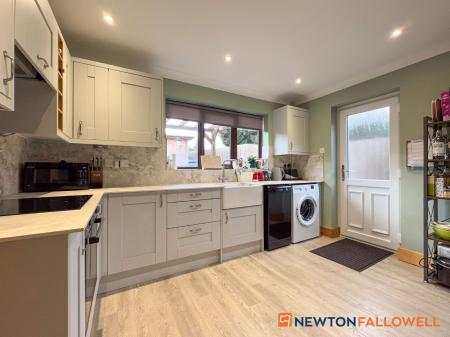 3 bedroom Detached house for sale in High Street, Swinderby, LN6