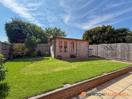 3 bedroom Detached house for sale in High Street, Swinderby, LN6