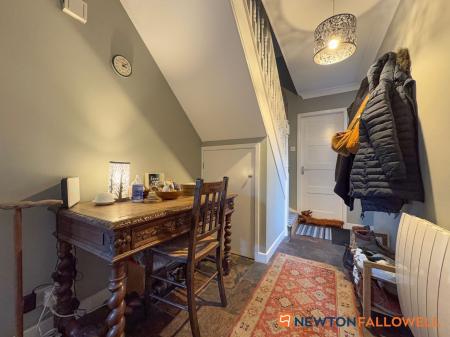 3 bedroom Detached house for sale in High Street, Swinderby, LN6