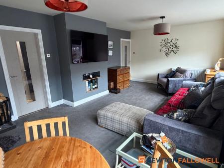3 bedroom Detached house for sale in Whomsley Close, Newark, NG24