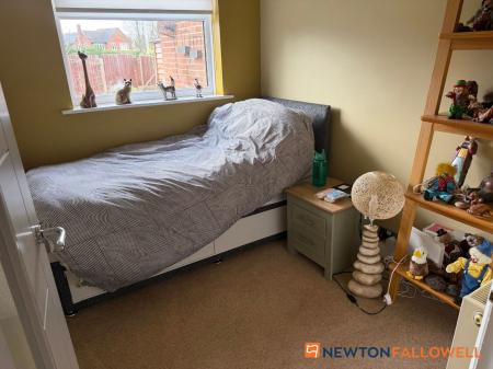 3 bedroom Detached house for sale in Whomsley Close, Newark, NG24