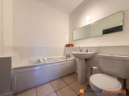 2 bedroom Apartment for sale in Barnby Road, The Bell Tower Barnby Road, NG24