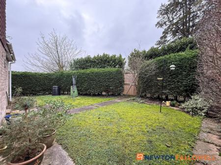 4 bedroom Detached house for sale in Markwick Close, Newark, NG24