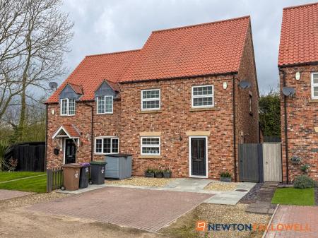 Skayman Fields, Carlton-Le-Moorland, LN5
