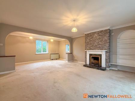 4 bedroom Detached house for sale in Main Street, South Scarle, NG23