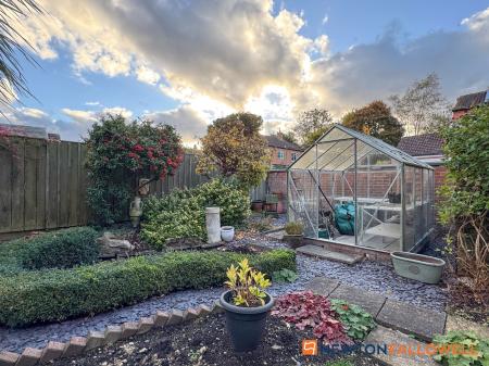 4 bedroom Detached house for sale in Main Street, South Scarle, NG23