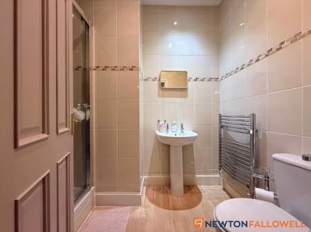 3 bedroom Semi-detached house for sale in Wellington Road, Newark, NG24